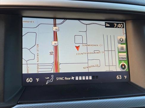 Used 2019 Nissan Pathfinder SL FWD image 12