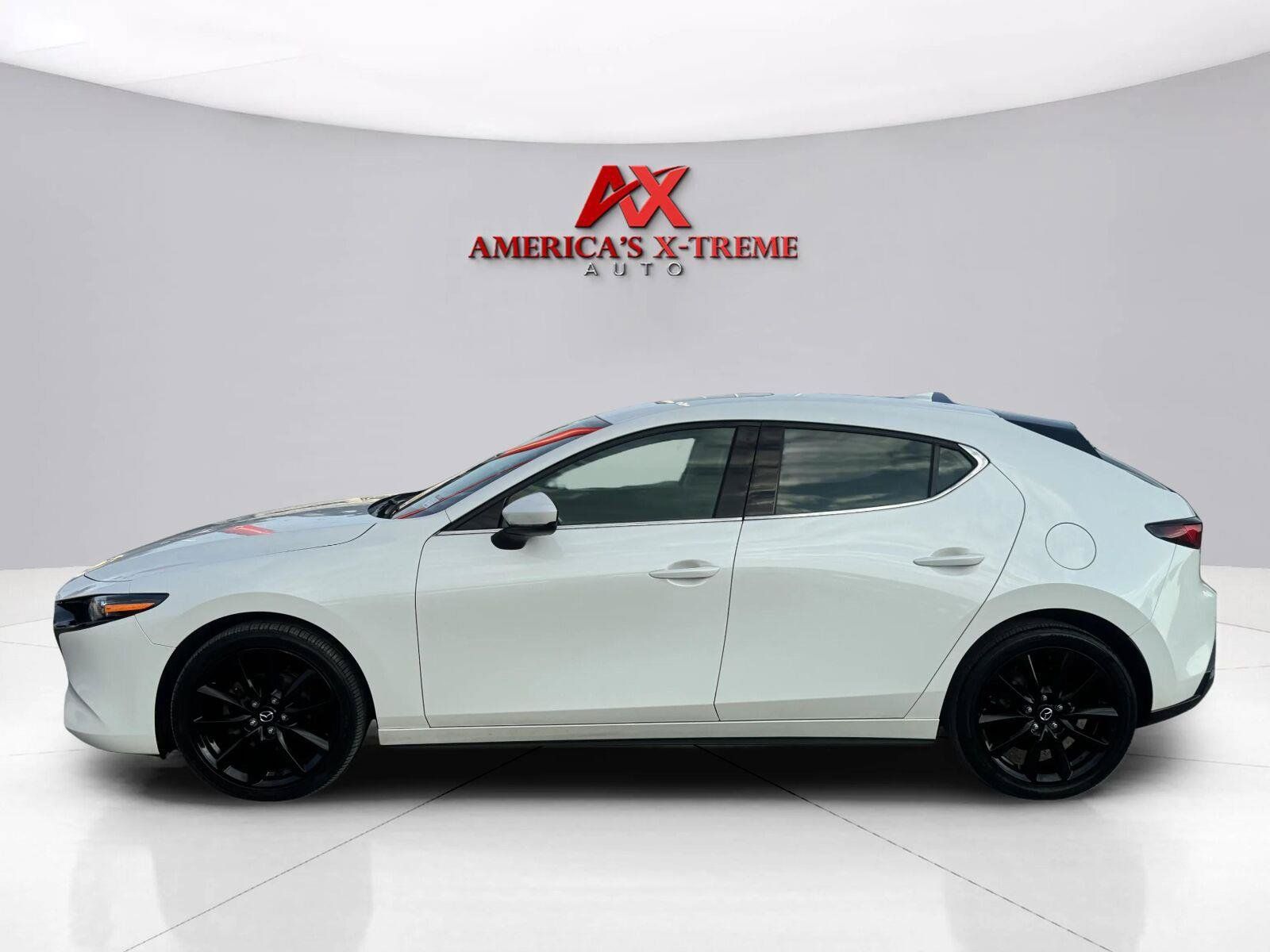 Used 2025 MAZDA MAZDA3 2.5 S Hatchback w/ Premium Pkg FWD image 2