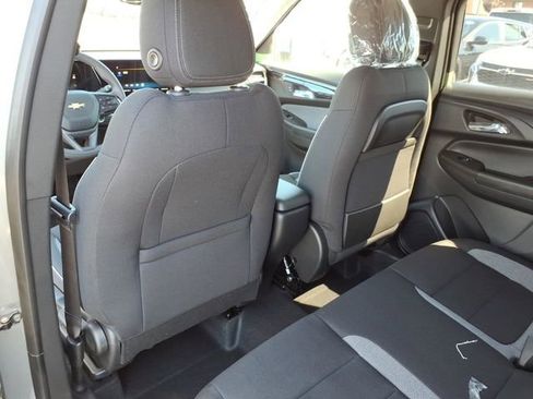 New 2026 Chevrolet TrailBlazer LT w/ Driver Confidence Package AWD/4WD image 7