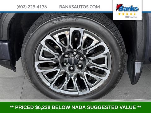 Certified 2022 GMC Sierra 1500 Denali Ultimate AWD/4WD image 4