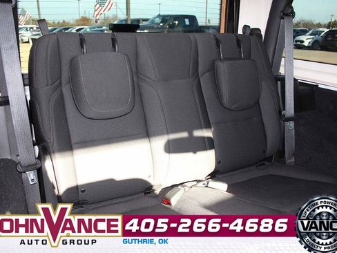 Used 2022 Jeep Wrangler Sport image 19