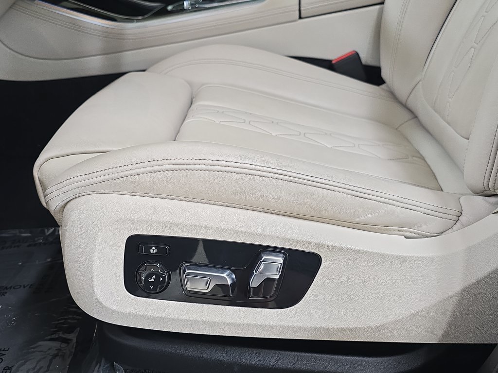 Certified 2024 BMW X5 sDrive40i w/ Premium Package RWD image 25