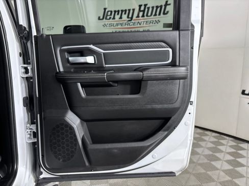 Used 2026 RAM 2500 Big Horn AWD/4WD image 28