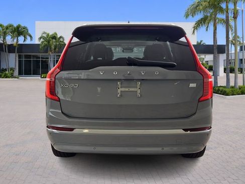 Certified 2024 Volvo XC90 T8 Plus AWD/4WD image 6