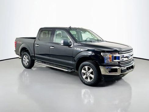 Used 2018 Ford F150 XLT w/ Equipment Group 302A Luxury image 2