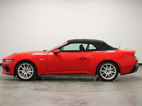 Used 2024 Ford Mustang GT Premium RWD image 5