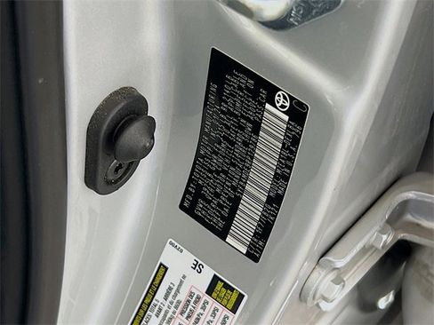 Used 2024 Toyota Corolla LE image 24