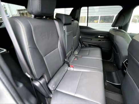 Used 2024 Lexus GX 550 AWD/4WD image 20