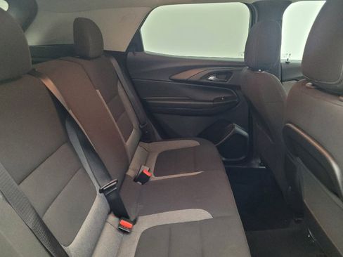 Used 2023 Chevrolet TrailBlazer LT w/ Convenience Package AWD/4WD image 19