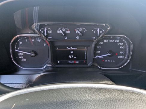 Used 2020 GMC Sierra 1500 Elevation AWD/4WD image 16