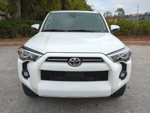 Certified 2023 Toyota 4Runner SR5 Premium w/ Moonroof Package image 9