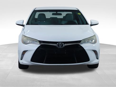 Used 2016 Toyota Camry SE image 6