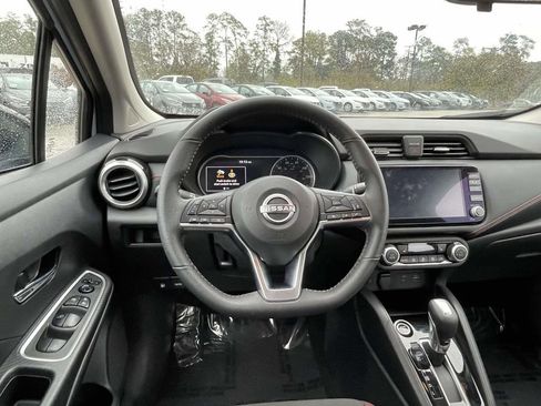 Used 2025 Nissan Versa SR w/ Trunk Package image 12