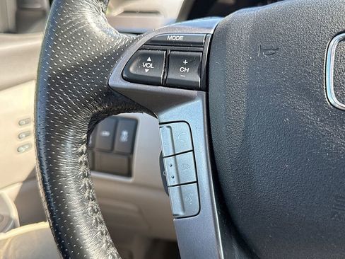 Used 2014 Honda Odyssey Touring image 20