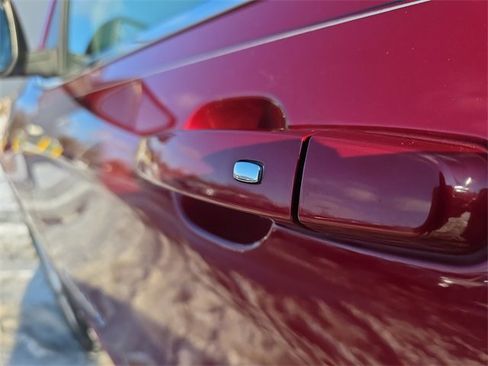 Used 2019 Chevrolet Equinox LT image 29