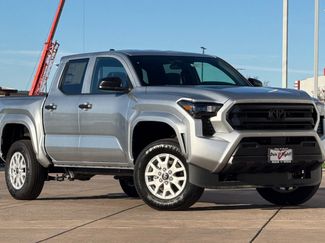 New 2026 Toyota Tacoma SR video 2