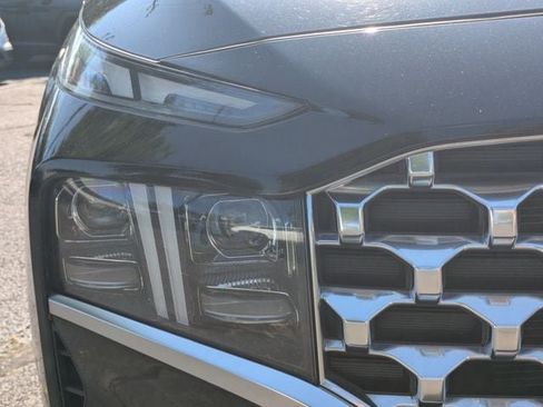 Used 2023 Hyundai Santa Fe Limited AWD/4WD image 9