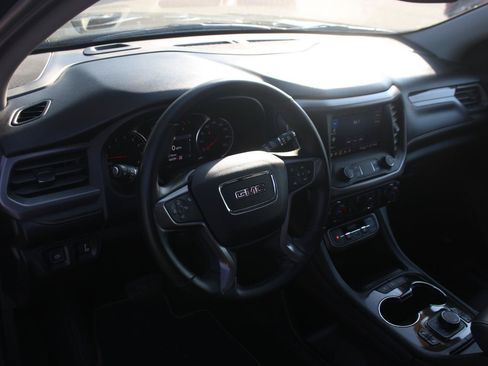 Used 2023 GMC Acadia AT4 AWD/4WD image 17