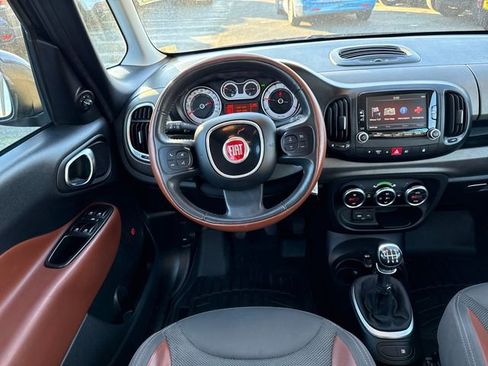 Used 2014 FIAT 500L Trekking w/ Popular Equipment Group image 17