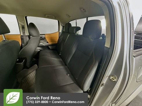 Used 2016 Toyota Tacoma SR5 w/ SR5 Appearance Package (DN) image 24