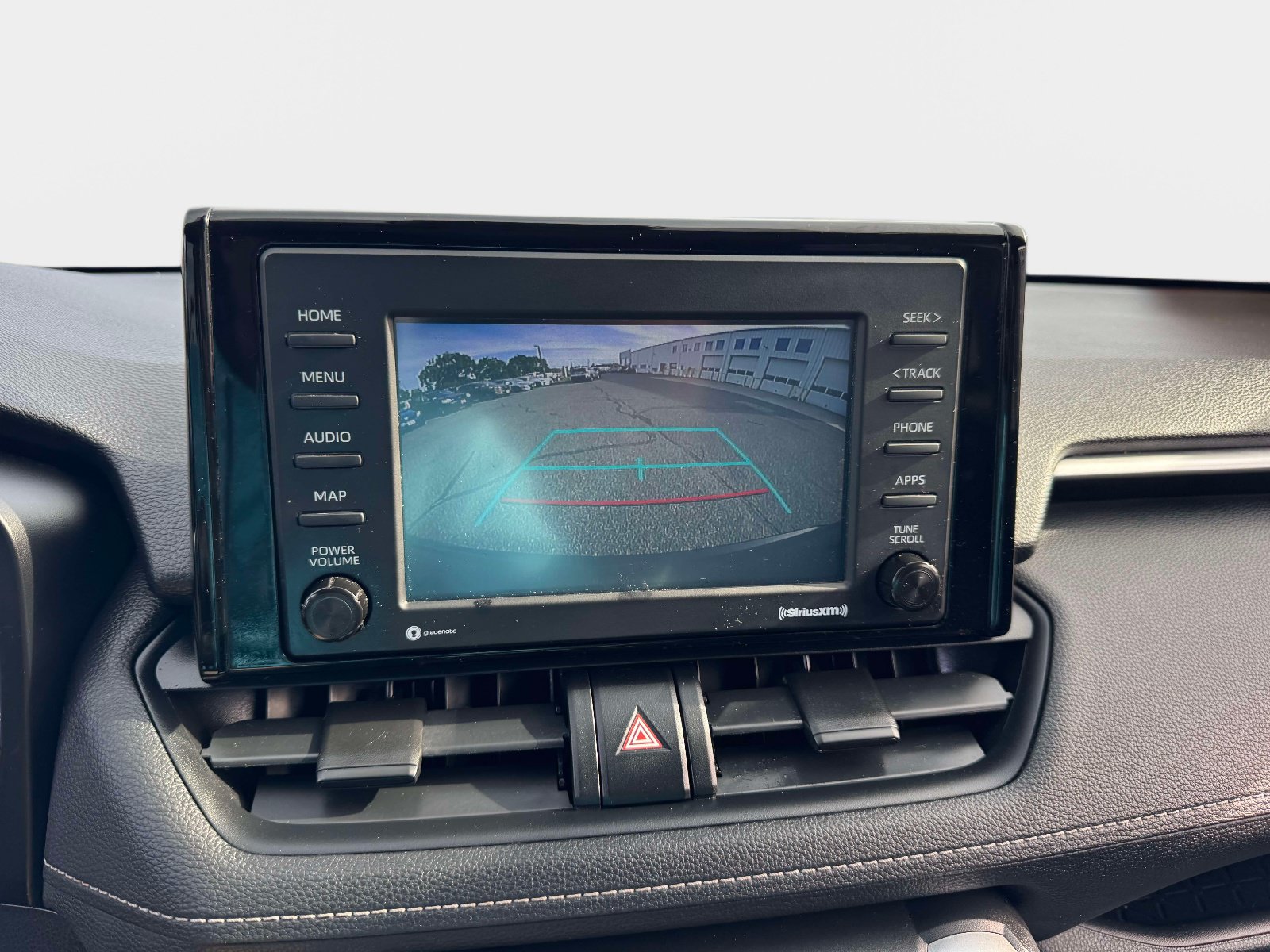 Used 2020 Toyota RAV4 LE w/ All Weather Liner Package AWD/4WD image 29