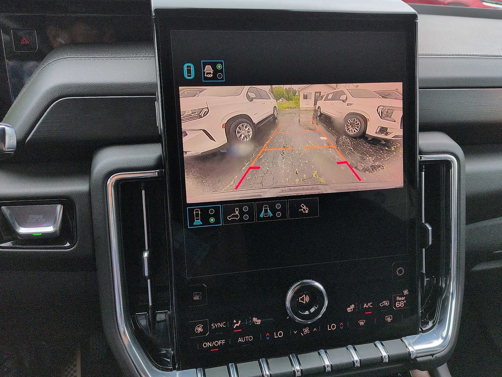 Used 2025 GMC Yukon XL Denali AWD/4WD image 20