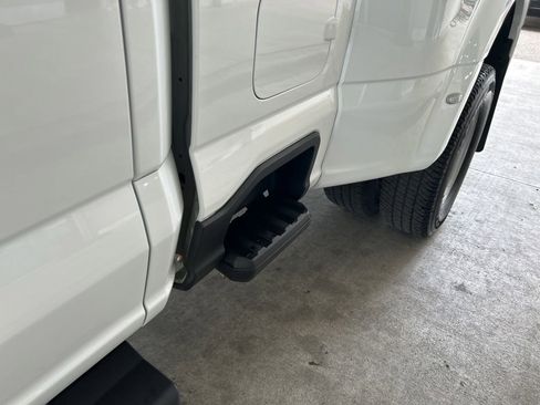 Used 2025 Ford F350 XL w/ XL Driver Assist Package AWD/4WD image 17