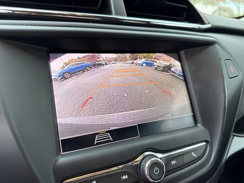 Used 2022 Chevrolet TrailBlazer LS image 9