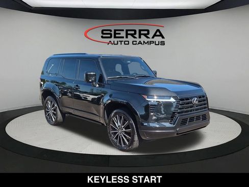 Used 2026 Lexus GX 550 w/ Accessory Package (2T) AWD/4WD image 16