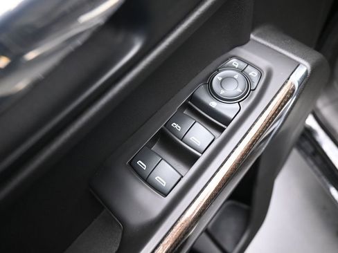 Used 2020 Chevrolet Silverado 1500 LT w/ All-Star Edition AWD/4WD image 13