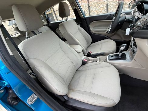 Used 2017 Ford Fiesta SE FWD image 33