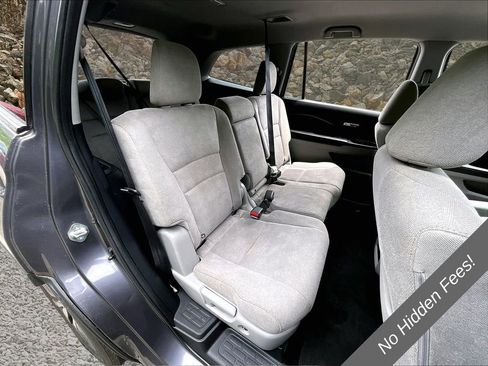 Used 2020 Honda Pilot EX image 25