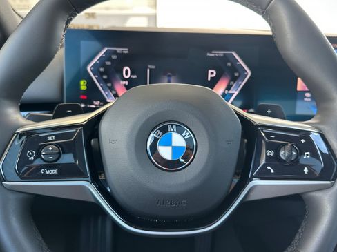 Certified 2026 BMW 530i RWD image 30
