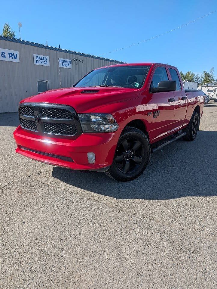 Used 2022 RAM 1500 Express w/ Wheel & Sound Group AWD/4WD image 2