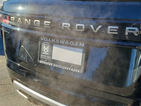 Used 2018 Land Rover Range Rover Velar R-Dynamic SE image 8