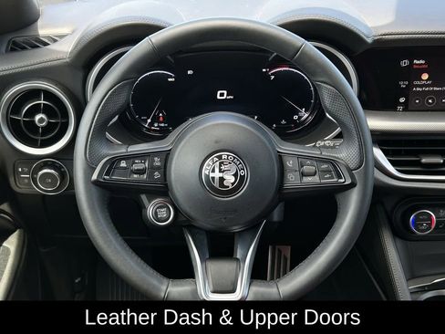 Used 2024 Alfa Romeo Stelvio Veloce image 14