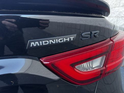 Used 2018 Nissan Maxima SR w/ Midnight Edition image 29