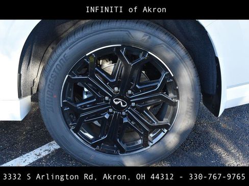 Used 2026 INFINITI QX80 4WD w/ Sport Exterior Package image 30