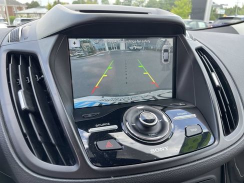 Used 2018 Ford Escape Titanium AWD/4WD image 13