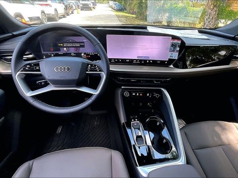 New 2026 Audi Q5 Premium Plus AWD/4WD image 3