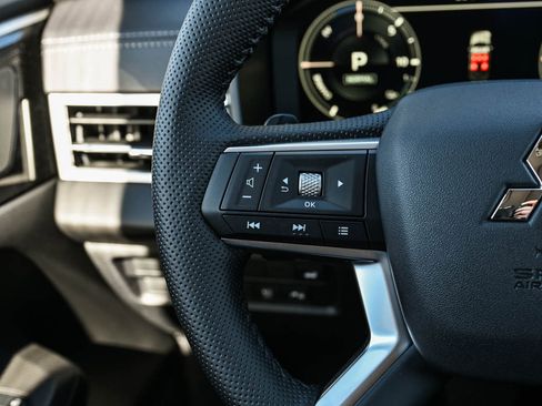 New 2025 Mitsubishi Outlander SE AWD/4WD image 21