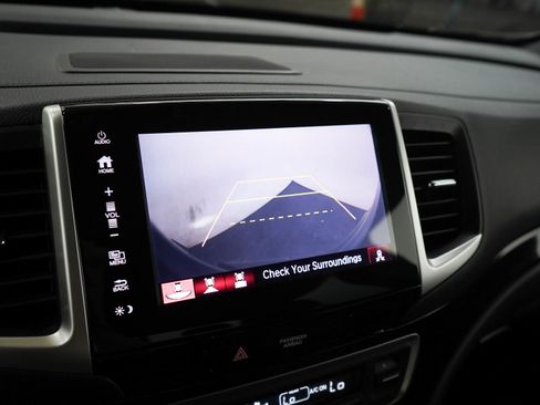 Used 2019 Honda Ridgeline Black Edition image 20