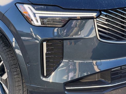 New 2026 Volvo XC90 T8 Ultra w/ Protection Package Premier image 3