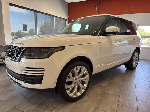 Used 2018 Land Rover Range Rover HSE AWD/4WD image 4