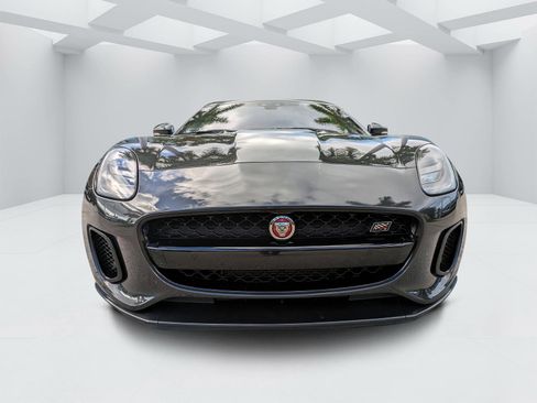 Used 2020 Jaguar F-TYPE Convertible image 8