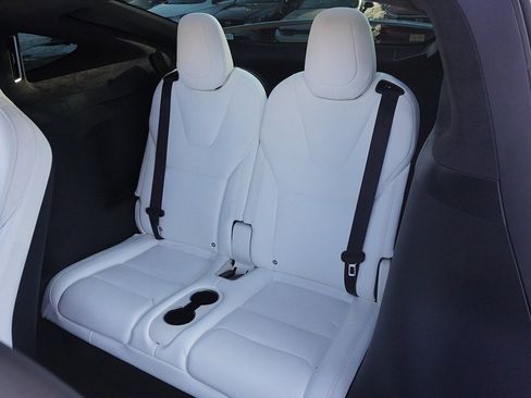 Used 2018 Tesla Model X 100D image 41