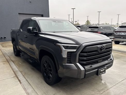 Used 2023 Toyota Tundra SR5 image 10