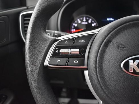 Used 2022 Kia Sportage LX FWD image 15