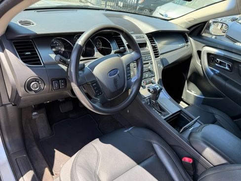 Used 2012 Ford Taurus SEL FWD image 15