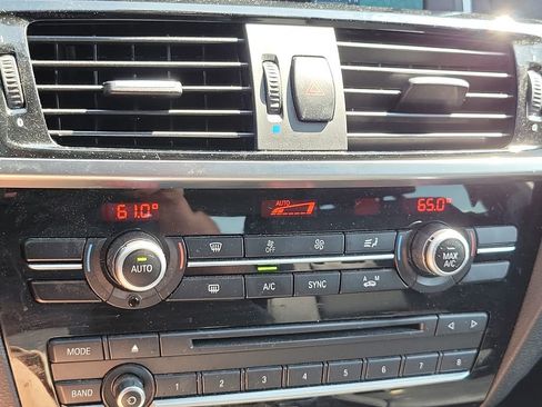 Used 2019 BMW X5 xDrive50i w/ Premium Package 2 image 14